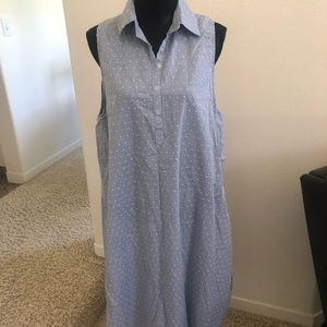 Women’s long blouse.